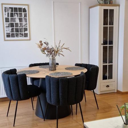 Apartment Rose سيسفيت المظهر الخارجي الصورة